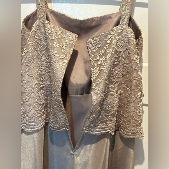 Jessica Howard Shiny Taupe Lace Dress w/Jacket Wedding Guest or Special Event - Picture 7 of 11